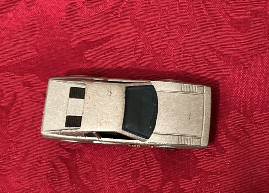 Picture 4 of 6