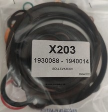 1940014 KIT GUARNIZIONI SOLLEVATORE TRATTORE FIAT 570-580-670-680-780-880 ECC