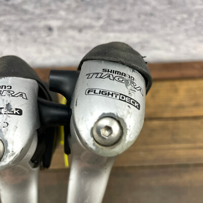 自転車 shimano tiagra flight deck 9 speed st-4400 Shimano Tiagra Shifter Set ST-4400 Double Race 9s Vintage Flight