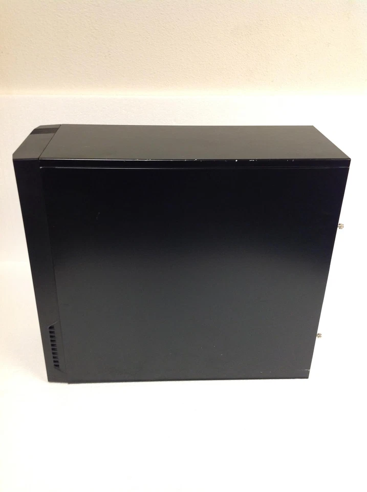 Computadora Ultra Core 2 Duo Q6700 2,66 GHz con placa base Msi Ms-7592, 4 GB de RAM, DVDRW Foto 3 de 4