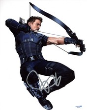 Jeremy Renner "The Avengers" AUTOGRAPH Signed 'Hawkeye' 11x14 Photo ACOA
