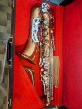 Saxophone alto Dolnet Paris