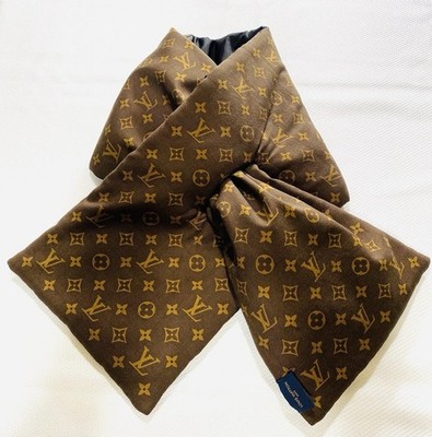 Louis Vuitton Monogram Pillow Scarf! Original Receipt! Brand New