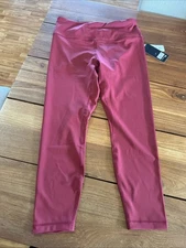 Women's High Waist Capri Yoga Pants 90 Degrees By Reflex XL Rhubarb Stays FreshC