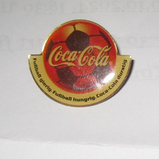 PIN Anstecker COCA COLA  Fussball gierig  Fussball hungrig  Coca Cola durstig