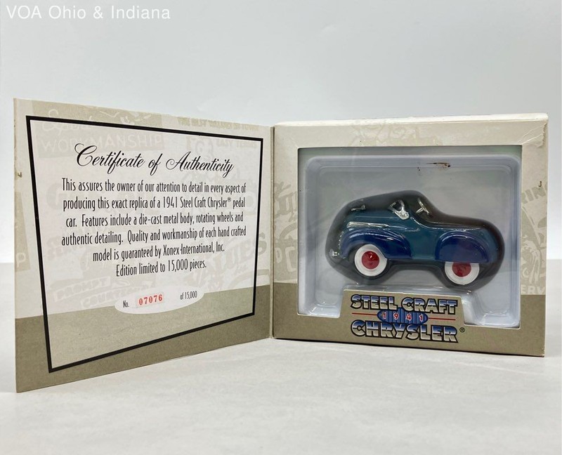 Xonex Steel Craft 1941 Chrysler Pedal Car Replica Blue Diecast 1998 Limited Ed