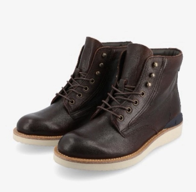 Boots Model 004