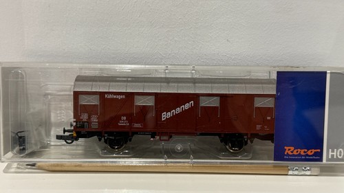 Roco HO 66845 Gedeckter Bananenwagen der DB im Karton | Condition: Used