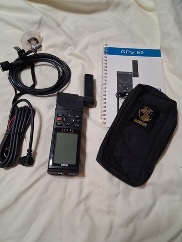 GARMIN GPS 92  Portable Handheld Personal Navigator Aviation