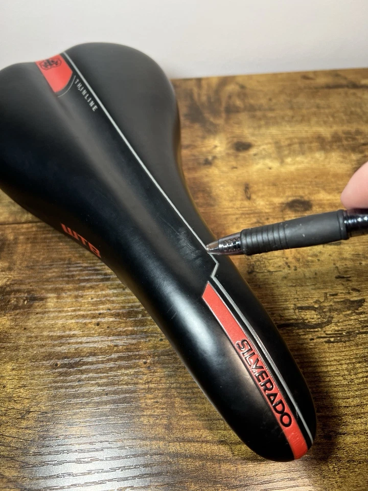 Sillín Silverado WTB Thinline rieles de titanio rojo y negro 260 g Foto 4 de 4