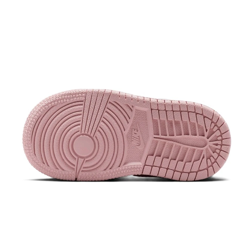 Jordan 1 Mid Pearl Pink/Med Soft Pink-White para niños pequeños (DQ8425 600) Foto 4 de 4