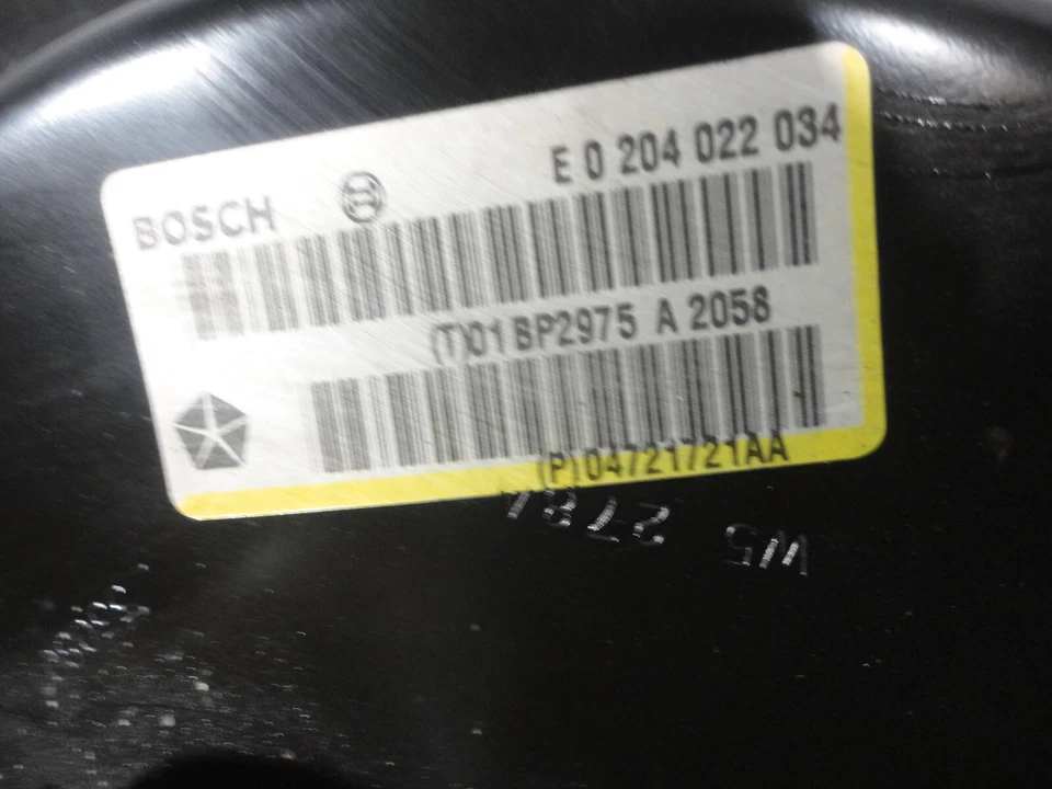 2006 CHRYSLER TOWN & COUNTRY TOURING 3.8L POWER BRAKE BOOSTER MASTER CYLINDER - Image 2 of 4