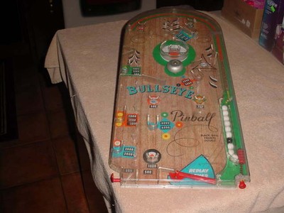 toy pinball machine