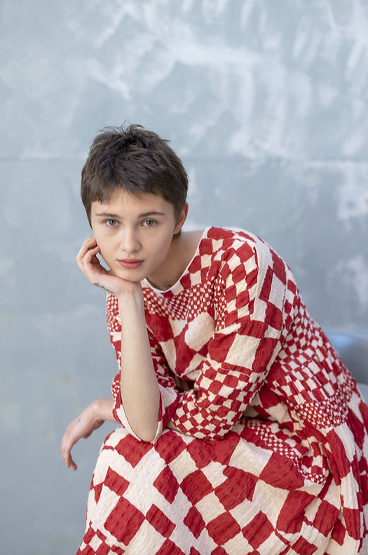 H HANNOH WESSEL SIDE 持たそ GATHER SHIRT DRESS