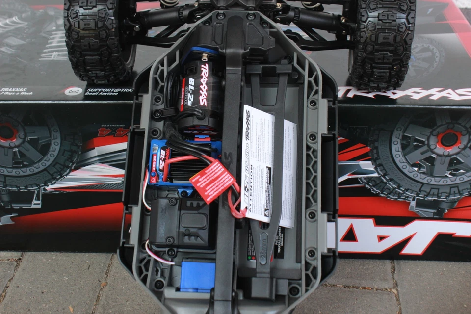 Traxxas 90154-4 ROT  JATO 4x4 Brushless BL-2S Clipless HD BUGGY 1:8 NEU - Bild 4 von 4