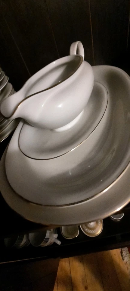 Eßservice- GOLDRAND - Bild 3 von 4