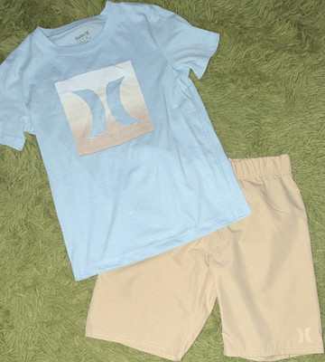 Hurley Boys 2 Piece Outfit Set T-Shirt & Shorts Size S 8-10