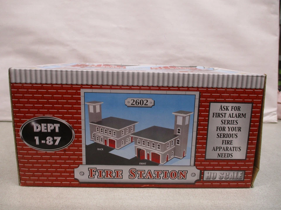 Boley Fire Station HO Scale 2602 Grey - Image 2 of 4