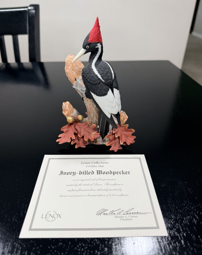 Lenox Handmade Ivory-billed Woodpecker Porcelain Figurine w/ Certificate