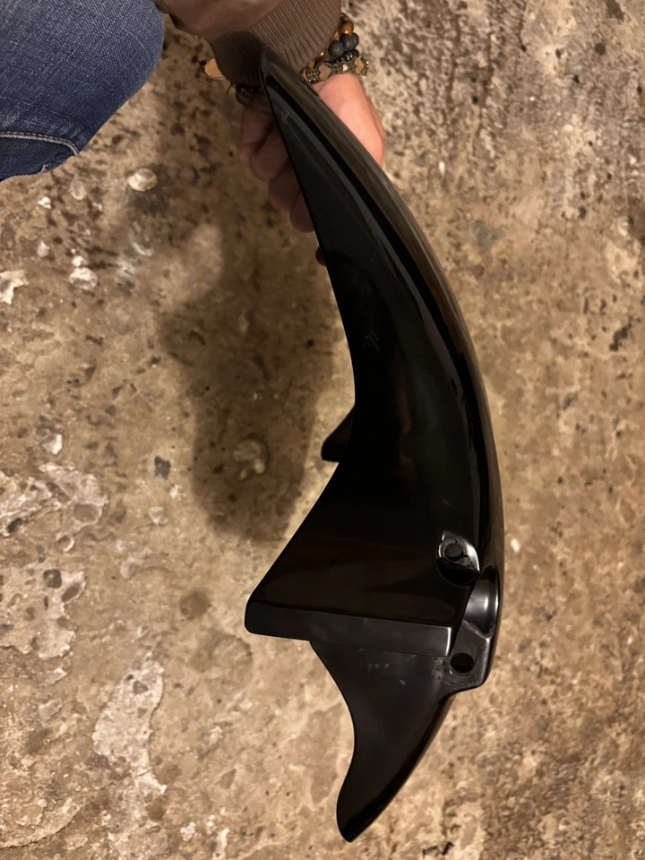 PARAFANGO ANTERIORE FRONT FENDER HONDA HORNET 600 1998-1999-2000-2001-2002 NERO - Immagine 4 di 4