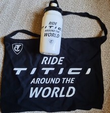 TITICI RIDE AROUND THE WORLD SPORTCAP BORRACCIA ACQUA/BEVANDE 550 ML E SACCHETTO *NUOVO*