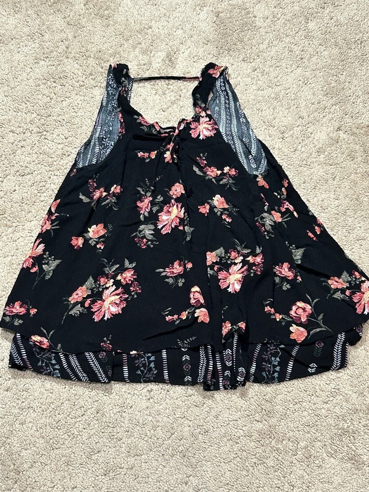 Love Fire Womens Shirt Size Medium Multicolor Floral Print Strappy Flowy Casual