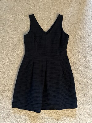 Banana Republic Black Pleated Dress V-Neck Full Fit & Flare Skirt Size 8P  Petite | eBay