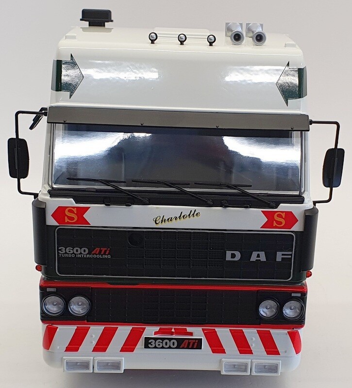Maquette DAF 3600 Intercooling 1986 Road Kings 1:18, finition prestige à 3 essieux