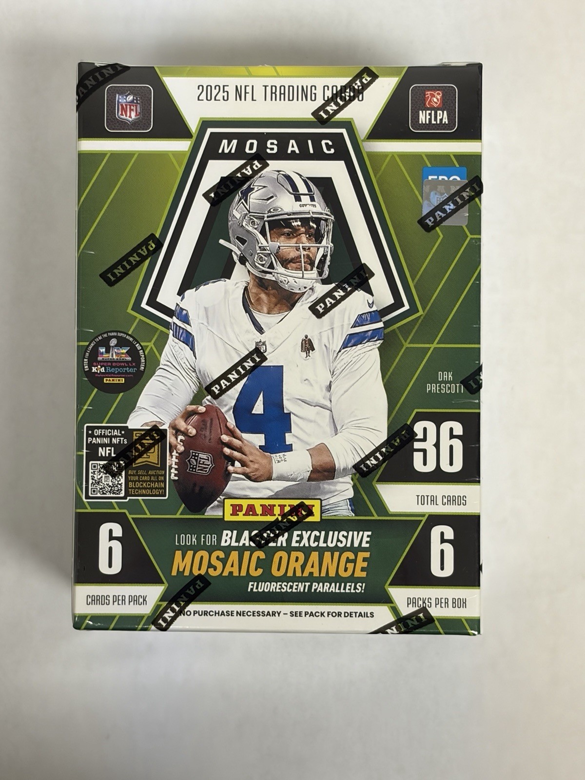2025 Panini Mosaic Blaster New Sealed Box of 36 NFL Football Trading Cards