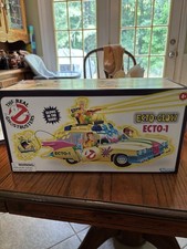 Ecto-Glow Ecto-1 REAL GHOSTBUSTERS Kenner Classics Hasbro Pulse  Ectomobile One