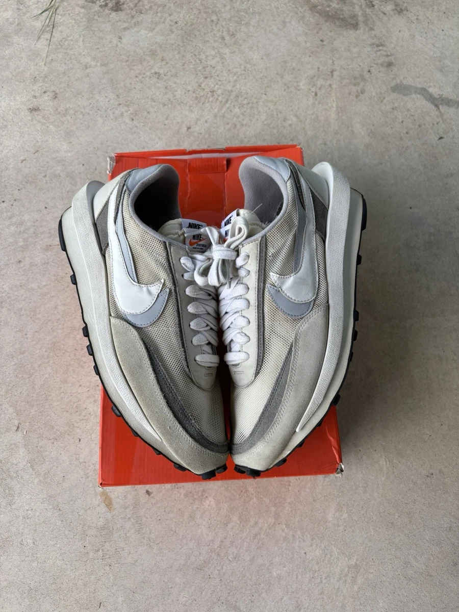 Preços baixos em Nike sacai x LDWaffle Summit White | eBay