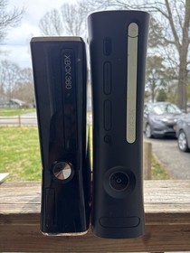 2 Microsoft Xbox 360s Bundle Slim4gb + Reg 2controller+Wires And 8games Untested