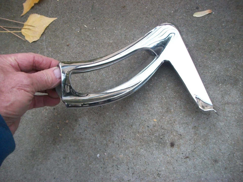 Chrysler New Yorker 300 Imperial Crown 1963 1964 tablero lado derecho mango de agarre nuevo de stock Foto 4 de 4