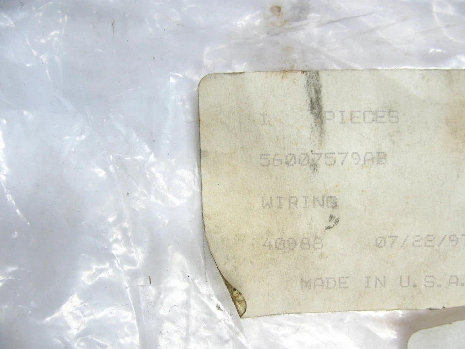 NUEVO - Puente de cableado de puerta trasera OEM Mopar 56007579AB para Jeep Cherokee 1997-1998 Foto 4 de 4