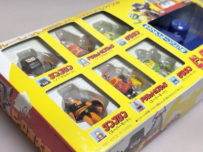 B-Robo Kabutack Mini Figure Set #3 with Captain Roulette BANDAI