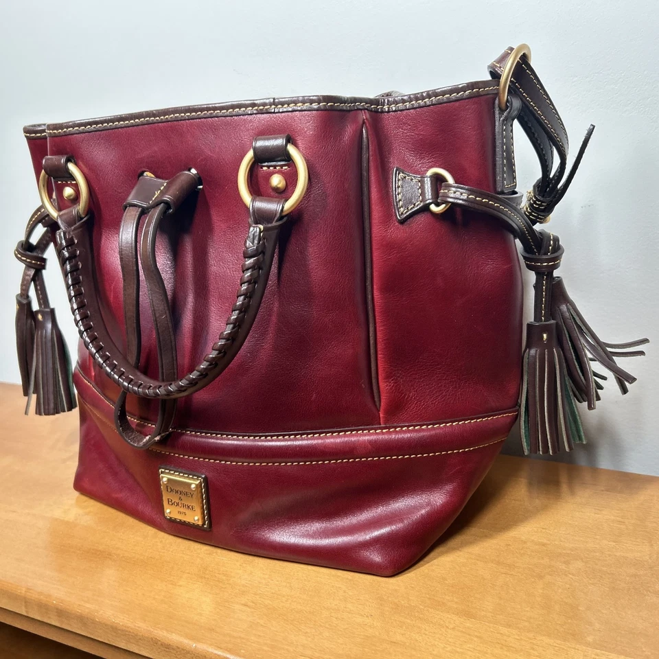 Bolso Dooney & Bourke Buckley Bolso de Cuero Toledo Florentino Borgoña Rojo Foto 2 de 4