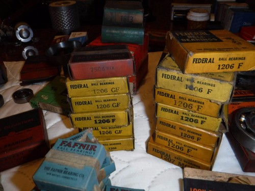 ASSORTED AUTO PARTS - Picture 2 of 7