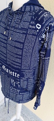 GALLIANO Original Herren Langarm Shirt/Hoodie Gr.L blau weiß Newspaperprint 