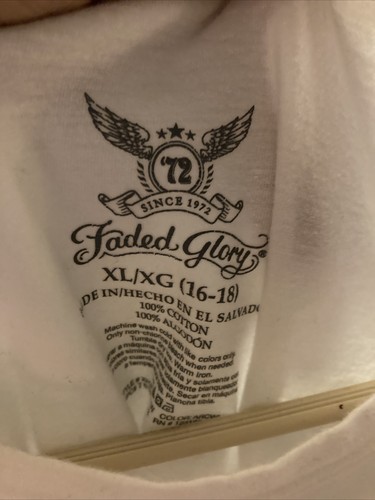 White T-shirt SIZE-XL - Picture 2 of 2