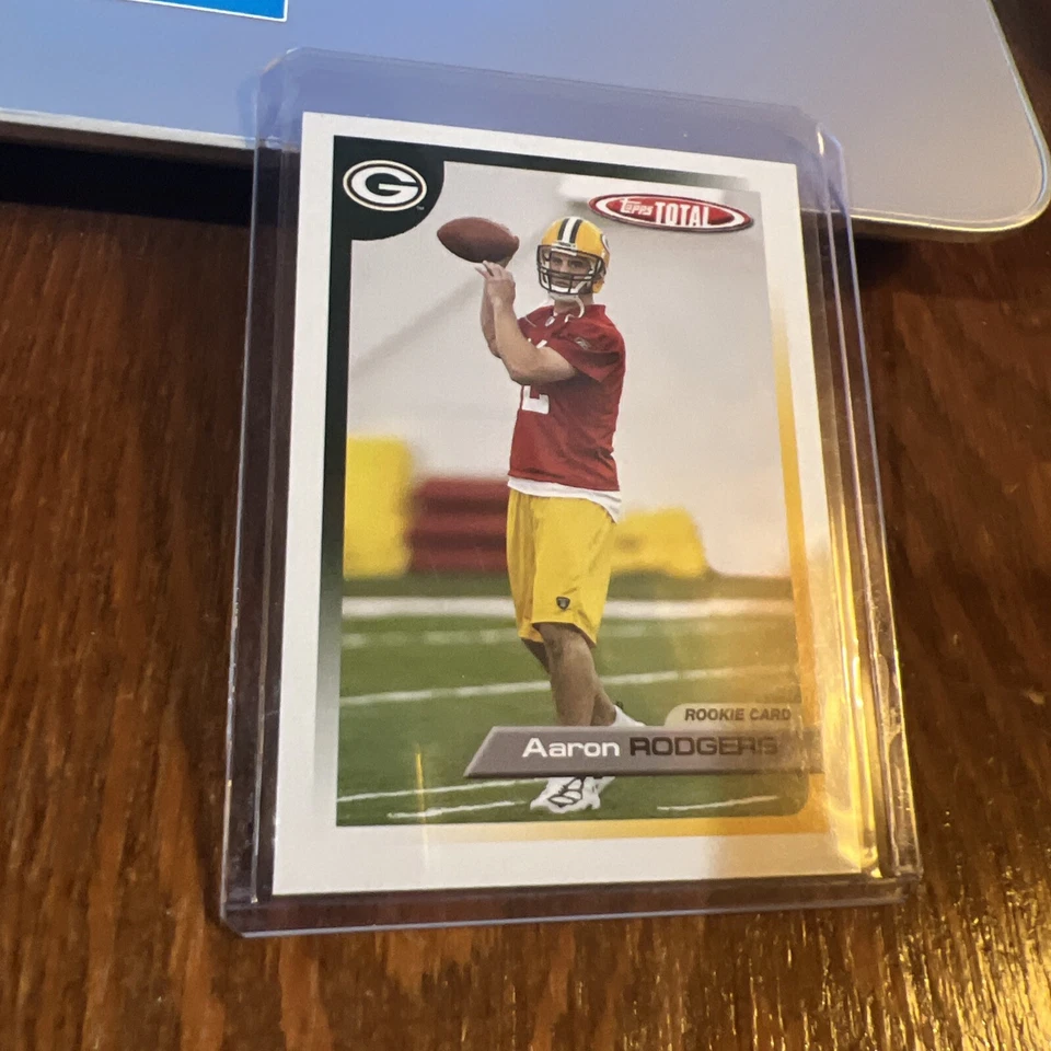 Aaron Rodgers 2005 Topps Total Card #483 Rookie Card Green Bay Packers NM-MT - Image 2 of 4