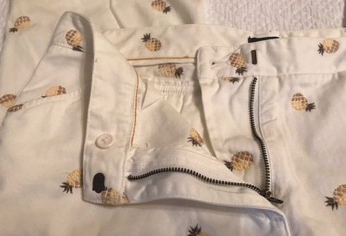 J. CREW Sz 12 Favorite Fit White 100% Cotton Jeans Embroidered Pineapples EUC - Picture 2 of 9