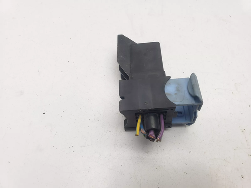 Relé bujía incandescente Ford Grand C-Max MK2 2013 1,6 diésel 9666671780 - Imagen 8 de 13