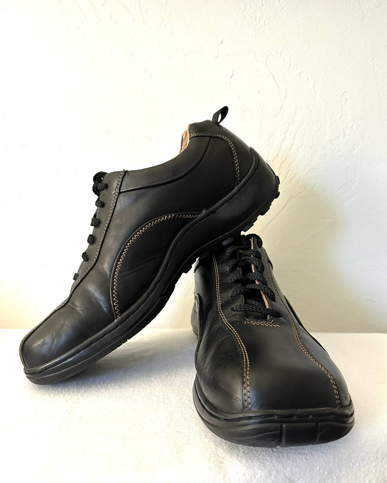 Skechers Men's Oxford Black Leather Shoes Lace Up Decor Stitching SN