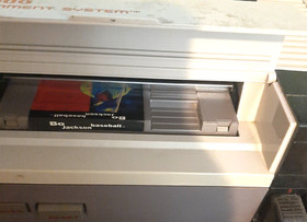 BO JACKSON BASEBALL for Nintendo NES - GORGEOUS label - Tested & works GREAT!