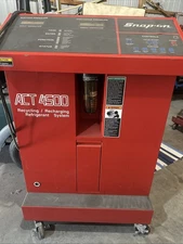 Snap On Act 4500 AC Recycling/ Recharging Refrigerant System Works As It Should
