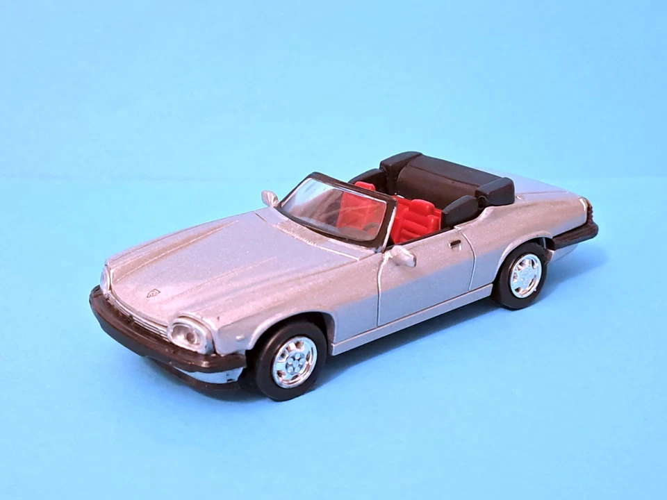 NEW-RAY - JAGUAR XJ-S.V12 (1988) - 1:43 - Immagine 3 di 4