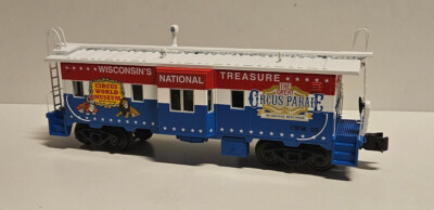 MTH Premier Scale Baywindow Caboose,  Spur 0 3-Leiter, Sondermodell Circus !