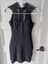 LE CHATEAU*little BLACK FITTED MINI DRESS*LACE FRONT*SLEEVELESS*XS*339351