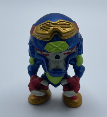 Moose Toys Blue Treasure X Alien Hunters Army Skull Action Figure