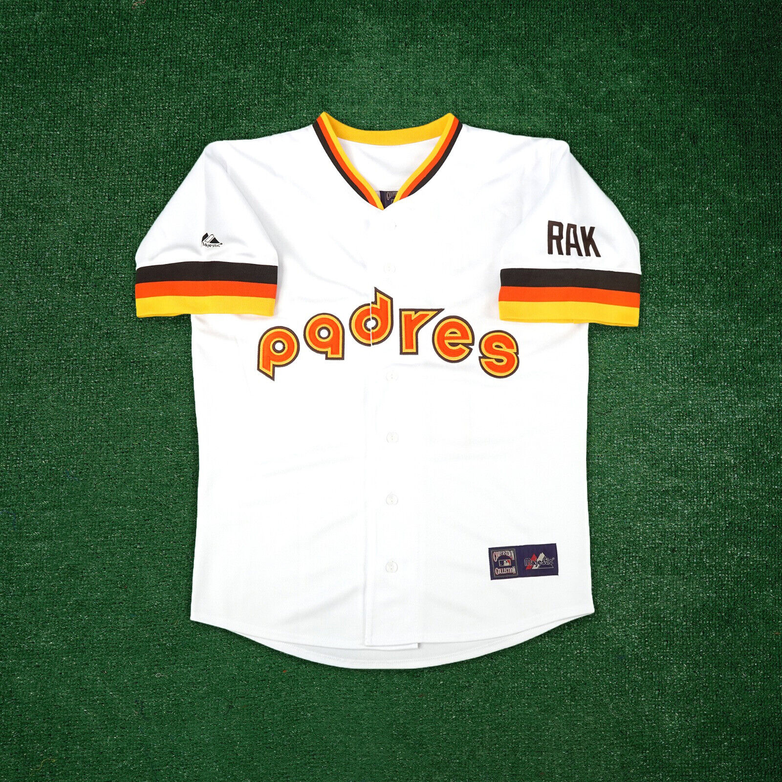 Padres White 1984 Throwback Jersey - Size Medium - New - $120 for Sale in San  Diego, CA - OfferUp